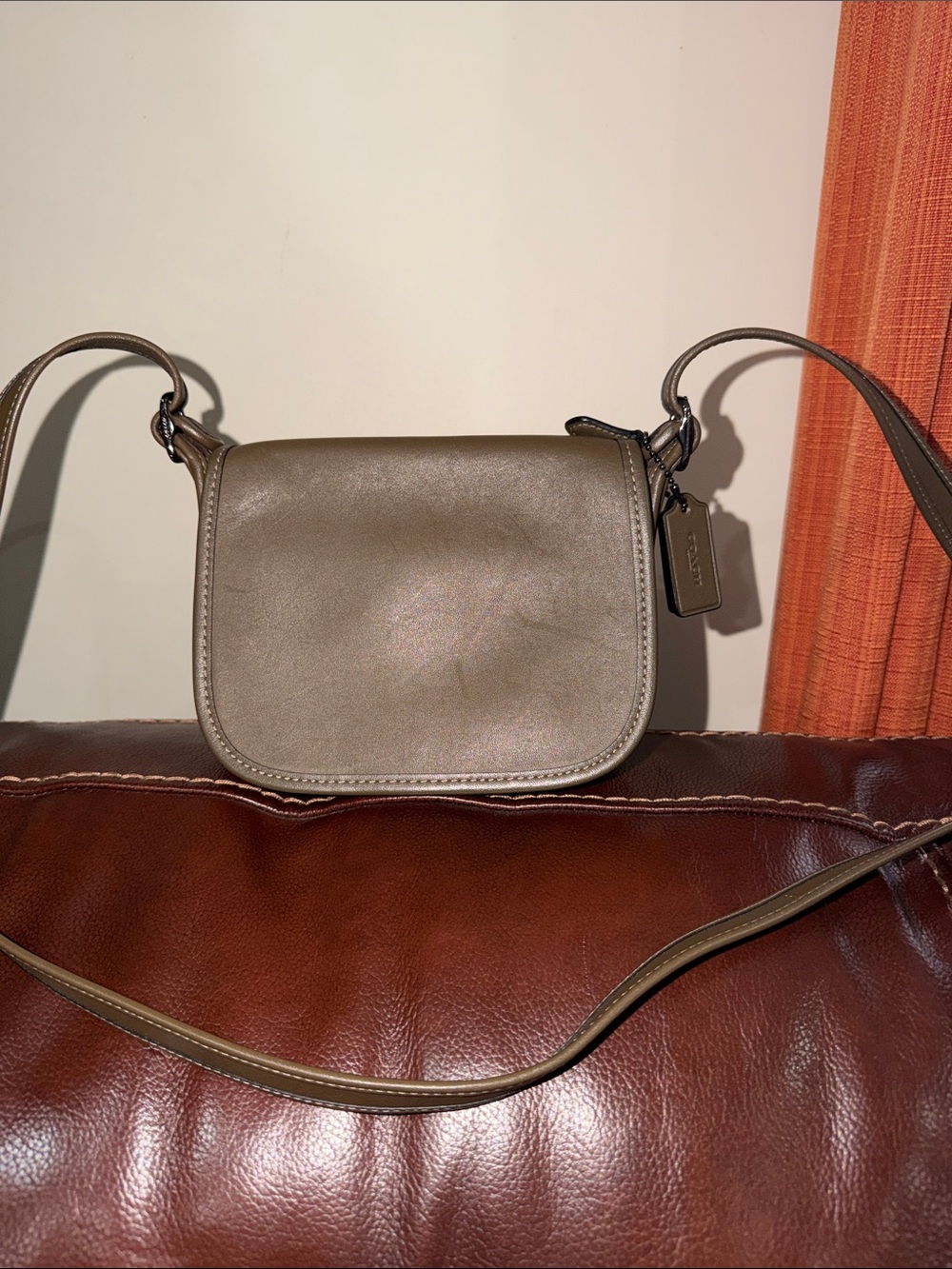 ‼️Vintage Coach Leather Flap Crossbody Bag